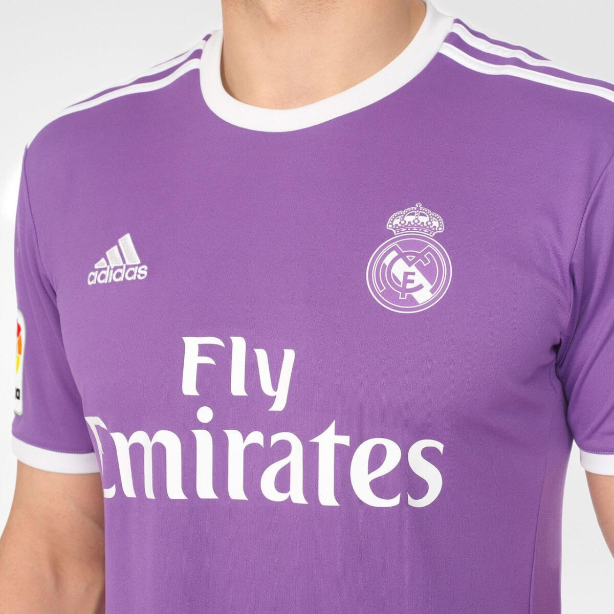 Camiseta Retro Real Madrid 2016/17 2ª Equipación - Imagen 3
